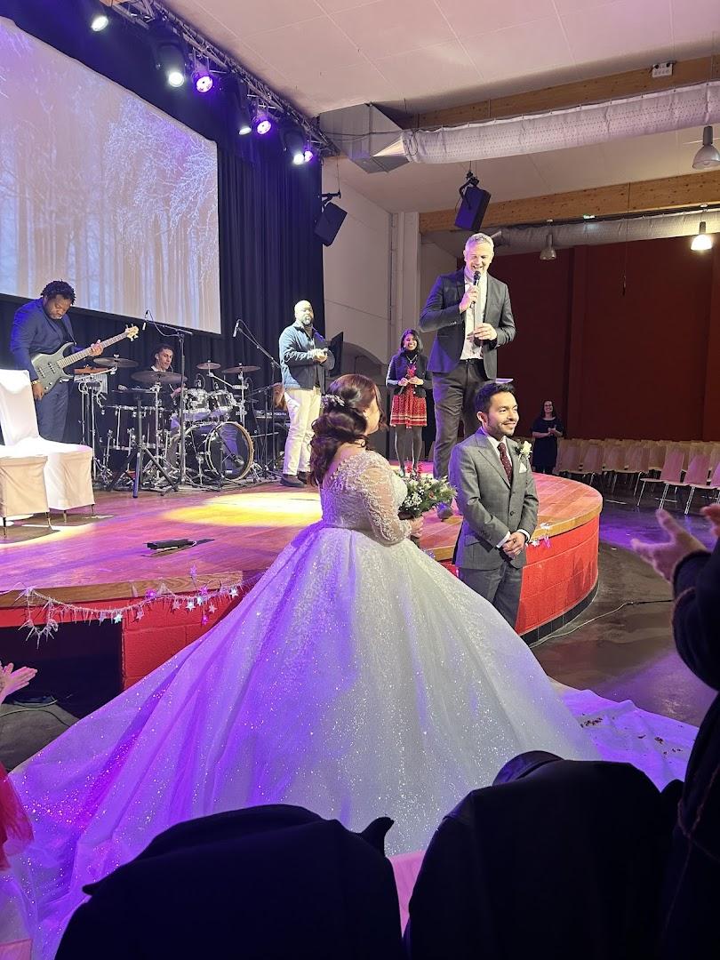 The Wedding Store - Photo 3